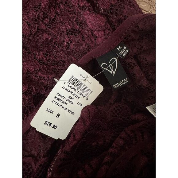 Windsor laced red bodysuit - Picture 7 of 9